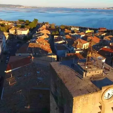 Beautiful Rooftop For 6 People *