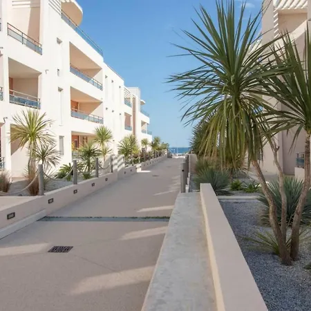 Beautiful Rooftop For 6 People Apartment Meze